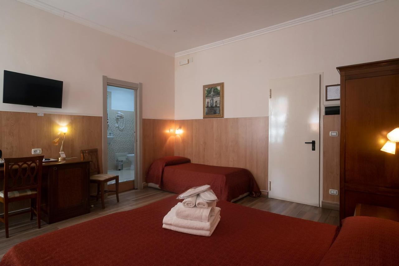 Hotel Tonic Palermo Luaran gambar